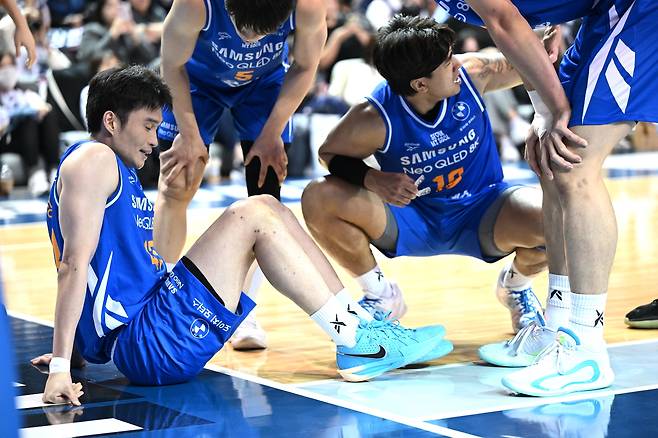 이대성 오른쪽 무릎 십자인대 파열, 이번 시즌도 끝났다