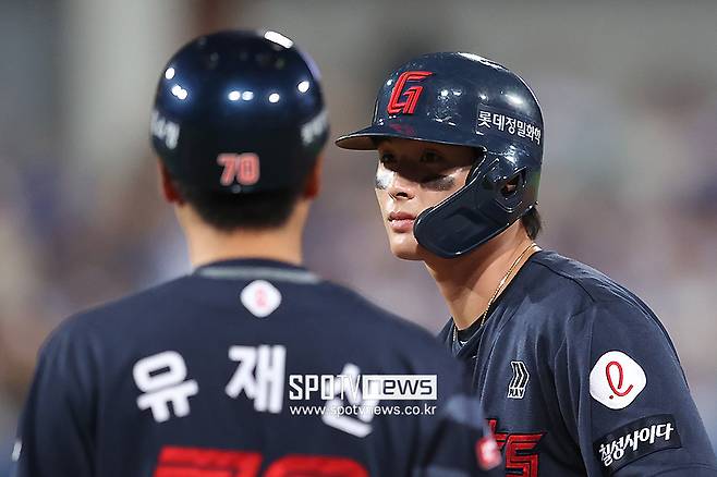 이래서 롯데가 추락했구나…타선 핵심 4총사 홈런 반토막, 2군 홈런왕 1명보다 적었다 '내년에는 반등 필수'