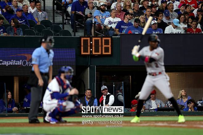 '우승 팀은 다르네' LG 피치클락 준비도 '모범사례', 위반 최소 2위…최하위 키움은 압도적 최다 1위