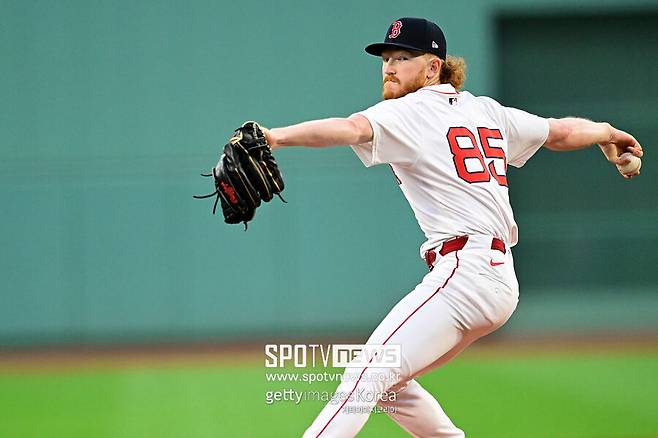 김혜성 3년 뛰어야 버는 돈인데…다저스 떠나 11패 고전, 하지만 FA로 연봉 6배 뛰었다