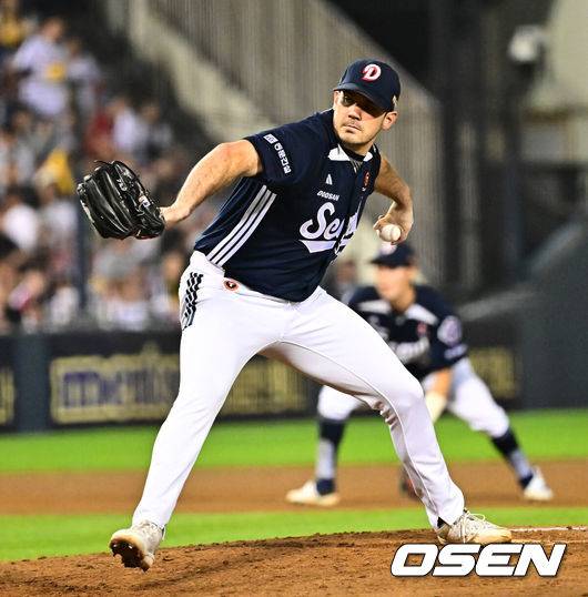 두산 오피셜 떴다! 플렉센 100만달러 컴백+잭로그 110만달러 재계약 “플렉센 구위 여전함 확인” [공식발표]