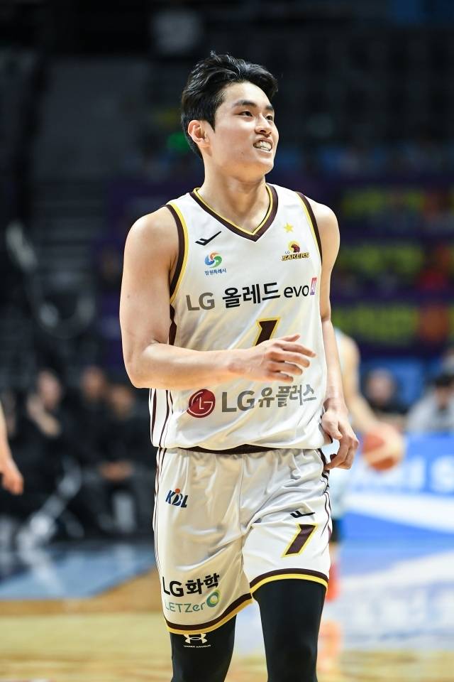 ‘허 형제’ 시대 끝! 이제는 ‘눈꽃슈터’의 시대가 왔다…2년 연속 KBL 올스타 팬+선수단 투표 1위