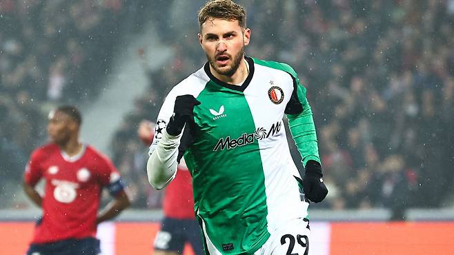 '한국 월드컵 상대' 멕시코 큰일났다, AC밀란 스트라이커 수술대 올라 '비상'...2025년 부진 탈출 실패