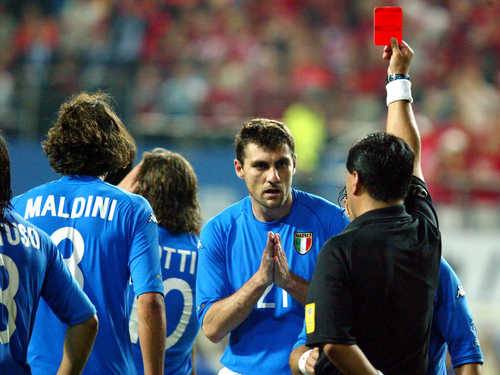 '맞아죽을 각오하고' 소신 발언!…이탈리아 심판