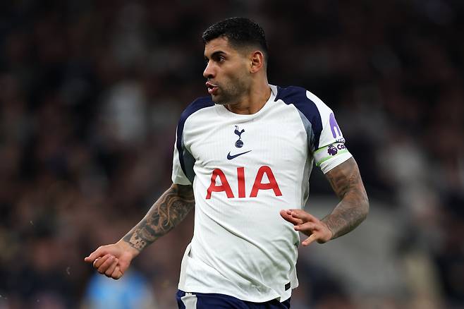 ‘쏘니 대체 쉽지 않네’ 로메로 인터뷰에 토트넘 팬들 화났다…“먼저 이기고나 말해” 극대노