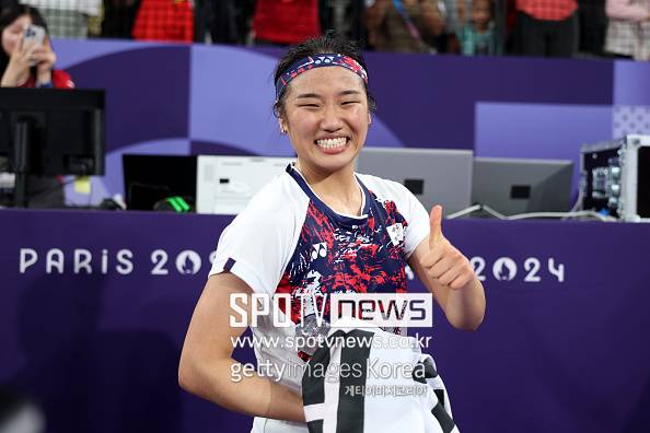 '세계 1위' 안세영, 일본 자존심 무참히 짓밟는다...야마구치 격파→11관왕으로 모모타 겐토 대기록 노린다