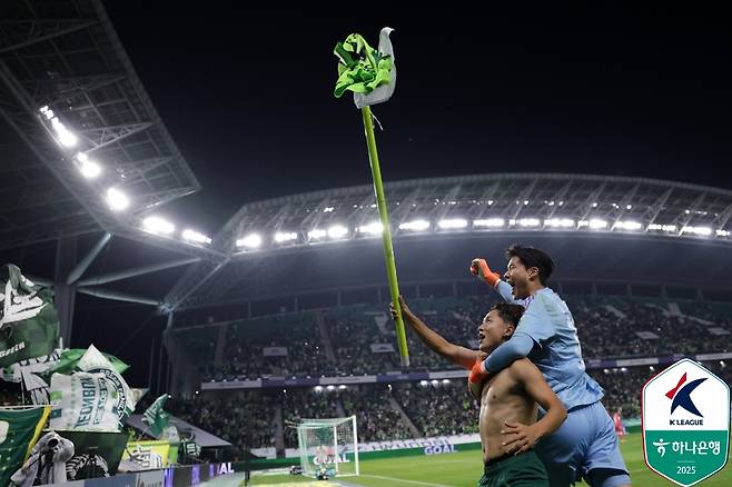 '전북 우승' 포옛 감독 깜짝 발언!…