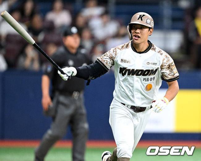 ‘6번째 빅리거 사관학교’ 키움, 무려 693억 벌었다. 송성문, 192억 샌디에이고 계약 합의