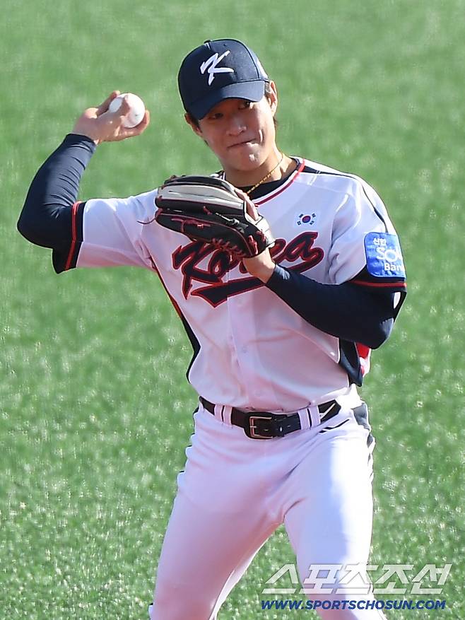 키움, 송성문 팔아서 '1년 생활비' 벌었다! 이적료 수익이 1년치 연봉 총액 규모