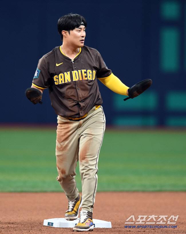 김하성 환상에 취하면 안된다, 고우석 잔인하게 내쳤다...송성문의 SD, 냉정한 곳이다