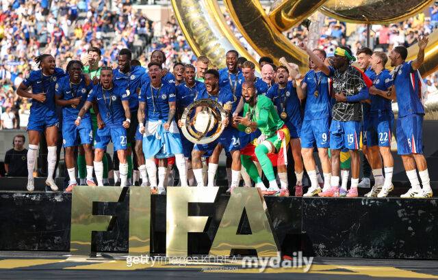 'FIFA가 우승 자격 박탈했다'…'분데스리가 최다 우승' 김민재 소속팀 반발