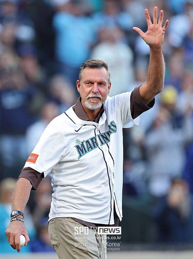 기구했던 야구인생 61세에 잠들다…ML 1라운드 지명→랜디 존슨과 트레이드→日 0경기 등판 수모, 꽃 피우지 못한 특급 유망주