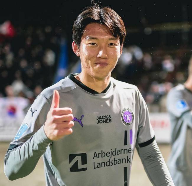 '역대급 소식' 韓16호 프리미어리거 탄생? 이한범, 에버턴이 점찍었다...