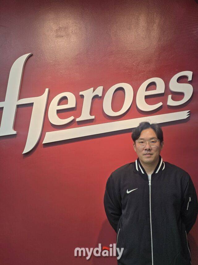 박병호 떠나고 최주환 터졌다, 송성문 떠나고 안치홍 터질 차례…개막전부터 한화, 풀타임 3루수 하면 대박