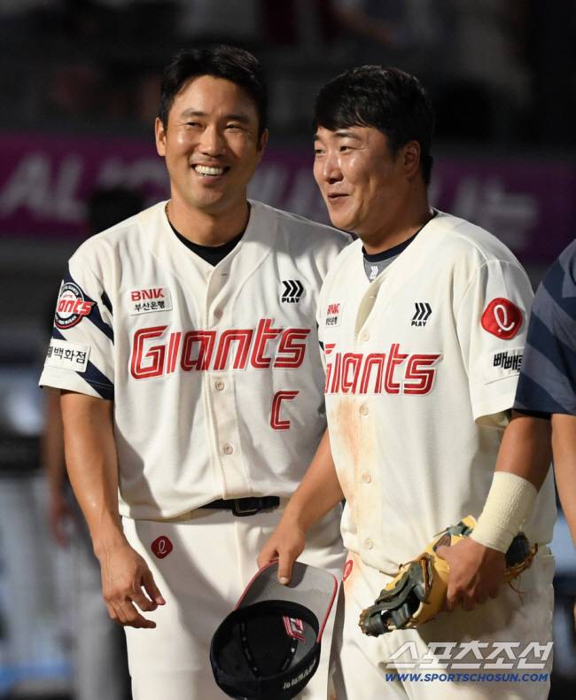 '인생역전' 신고선수 신화→'파란만장' 롯데 레전드…