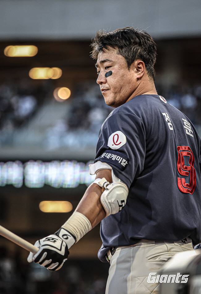 '인생역전' 신고선수 신화→'파란만장' 롯데 레전드…