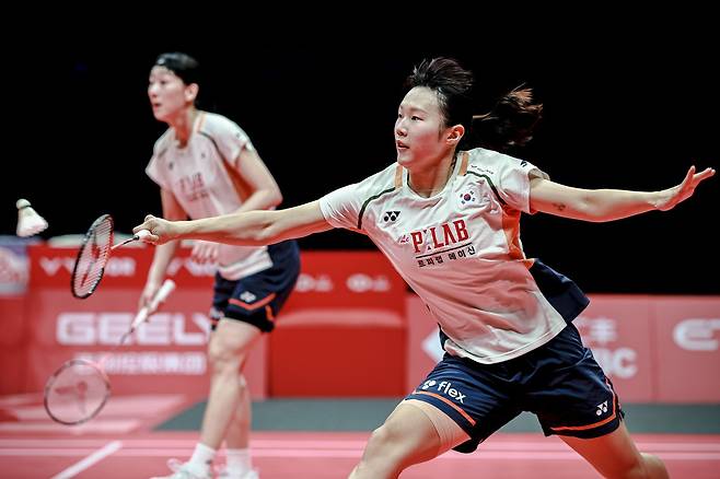 이소희-백하나, BWF 월드투어 파이널스 여자복식 결승서 日 후쿠시마-마츠모토 2-0 완파하며 우승…대회 2연패 ‘쾌거’