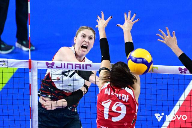 가족 앞에서 재발한 통증, 벤치에서 끝내 눈물...사령탑도