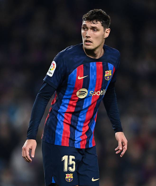 ‘대충격’ 전방십자인대 파열 부상 ‘오피셜’ 공식발표 나왔다…크리스텐센, 최소 4개월 아웃 전망→‘시즌 아웃’ 확정적