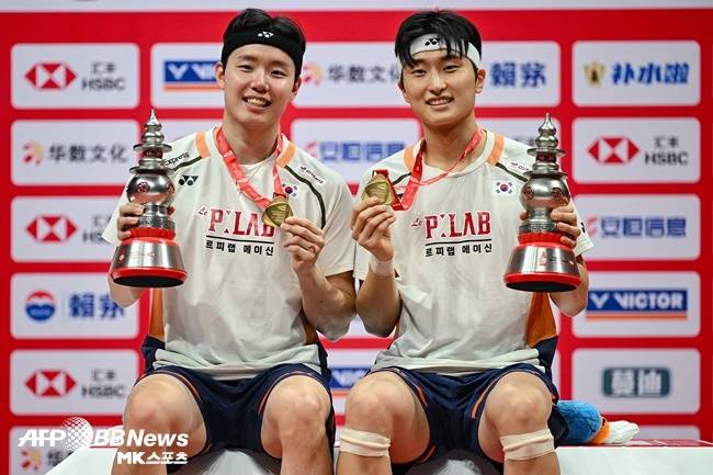 ‘진짜 배드민턴 神’ 따로 있었네, V11 안세영 제쳤다…남자 복식 서승재, 2025년 12번째 트로피 영예 → 단일 시즌 최다 우승 신기록