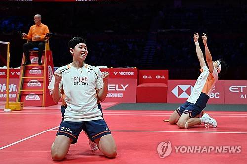 패패패패패패패패패패패패 12전 12패, 中 벌벌 떨었다…서승재-김원호 '무적 듀오', 이 정도면 '공한증' 주인공 인정해야