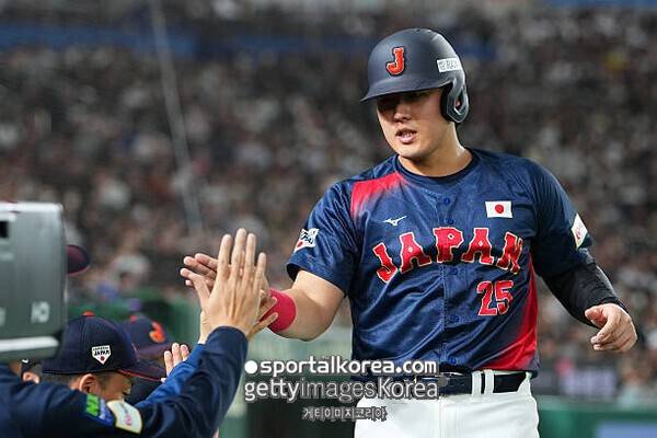 '한국행 거절→4개월 만에 일본행' MLB 47홈런 거포, 아시아에서 돌파구 찾는다…'오카모토 이탈' 요미우리 입단