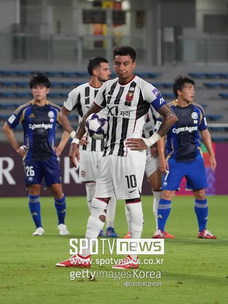 EPL 출신 린가드 소신발언 “한국 축구 ‘버막’ 문화, 정말 미쳤다고 느껴”