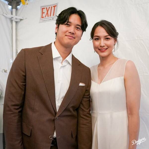 도대체 무슨 사이야? 오타니, '인스타 팔로워 수 988만 명' 한국 유명 아이돌과 선물 교환? 세븐틴 에스쿱스가 오타니에게 준 크리스마스 선물은 무엇?