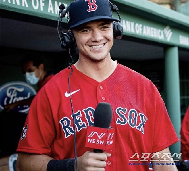 KIA 영입 제의 거절하고 요미우리로, ML 47홈런 타자는 오카모토 빈자리 채울 수 있나, 데뷔 직후 5경기 연속 홈런으로 주목[민창기의 일본야구]