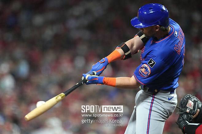 김하성 700억 유혹했는데 거절당한 팀이 있다…대신 트레이드로 타격왕 영입, 겨우 150억만 주고 쓴다