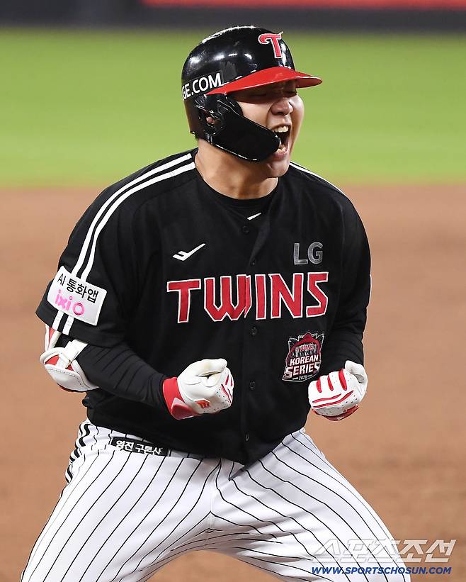 송성문 없는 3루수. LG가 32년만에 恨을 풀까. 26세되는 4번 타자는 이미 준비됐다
