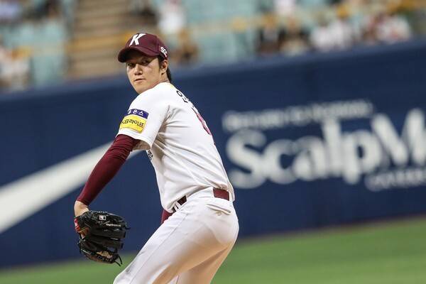 '안우진은 반드시 미국 갈 것' 역대 10호 코리안리거가 점찍었다! '류윤김'도 극찬한 韓 에이스, MLB 진출 임박?