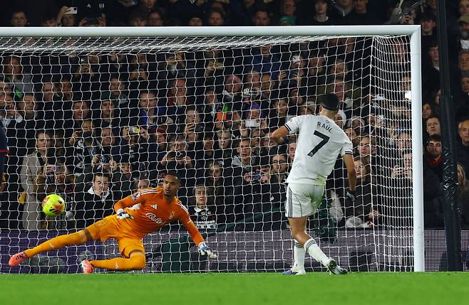 英 BBC 특집 조명, 홍명보호에 강력 경고