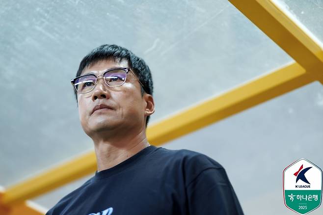 '이정효 부임 임박' 수원, 이틀 새 9명 무더기 방출... 이기제·김민우 등 계약 만료