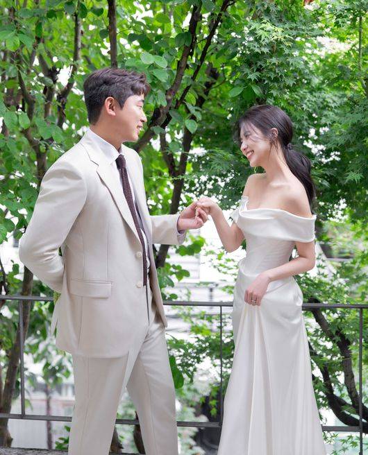 ‘SK 1차지명→트레이드 두산행’ 26세 기대주, 7년 연애 끝 결혼한다 “아내 덕분에 지금의 내가 있다”