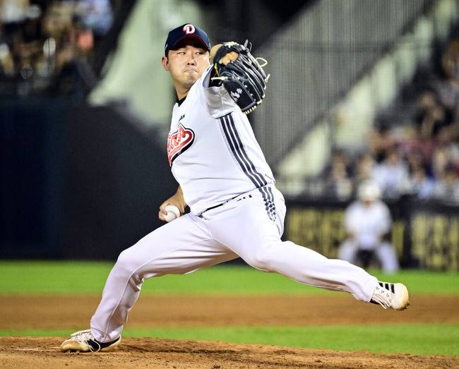 ‘SK 1차지명→트레이드 두산행’ 26세 기대주, 7년 연애 끝 결혼한다 “아내 덕분에 지금의 내가 있다”