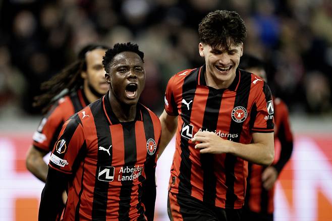 조규성 1년 날린 부상 두고두고 아쉽다...뮌헨 해리 케인 백업, 미트윌란 대체자로 찍었다