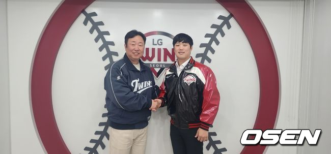 ‘이제서야 밝힌다’ 38억 FA 함덕주, 격정 토로 “뼈가 깨진 채 KS 던졌는데, 먹튀라고 2년째 욕 먹고 있다. 서운하더라” [단독 인터뷰]