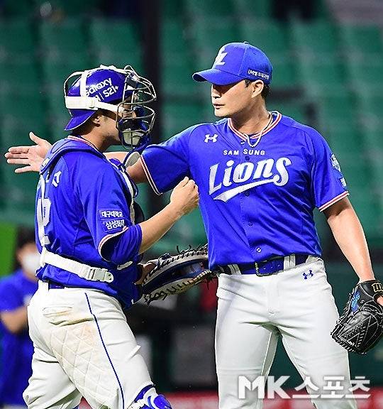 “더 열심히 노력해 팀에 보탬 되겠다”…LG 핀 스트라이프 유니폼 입게 된 김민수의 다짐