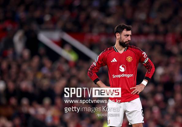 '맙소사' 토트넘 또 강등권 바로 위, 맨유는 유럽 대항전 복귀...슈퍼컴 예측 PL 순위 공개