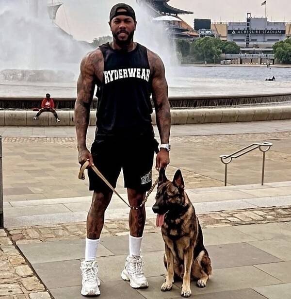 '이거 완전 반칙이네' 헤비급 챔피언이 ML 투수로 전향? '170km+ERA 1.17' 괴력 회춘 → 보스턴 '미친 도박' 대성공