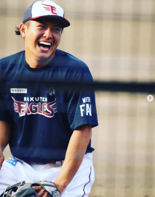 현역 1군 투수가 공인중개사 시험에 합격 “넷플릭스 안 보고 공부했어요”