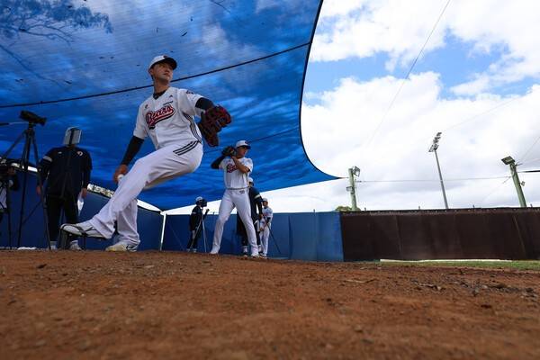 'KBO 1호 기록' 세웠는데, 크리스마스까지 빈손이라니…'무소속' 신세 홍건희의 반등 도울 팀나올까