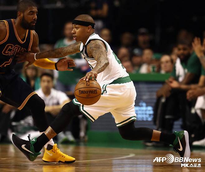 “그냥 농구가 하고 싶다” 174cm 키로 NBA 올스타 2회 선정 전설 아이재아 토마스, 유럽으로 향하나···“유로 리그행 고민 중”