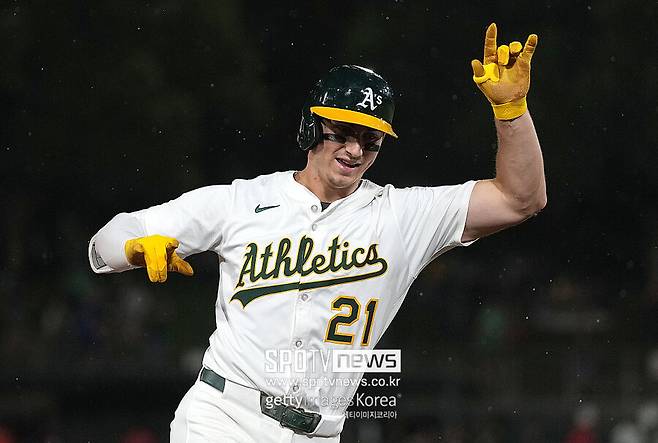 이래서 김하성에게 700억 제시했구나…스몰마켓의 변신, 23세 외야수에게 최대 1890억 대형 계약 안겼다