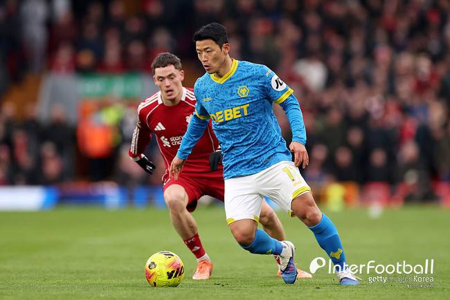 '리그 11연패' 황희찬, 눈물의 강등 확정적...절반도 안 지났는데 강등 확률 '99.79%'