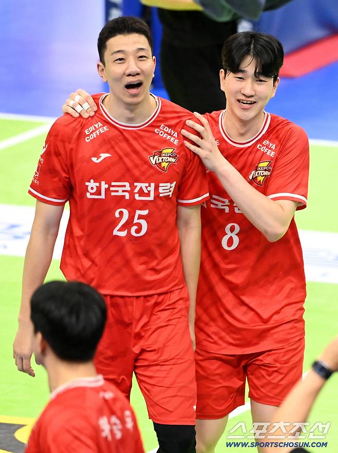 '불혹까지 4일 남았는데…' 여전히 배구대통령의 가슴은 뜨겁다