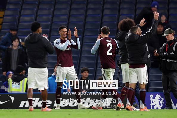 '승승승승승승승승승승승' 이 팀은 진짜 미쳤습니다...아스톤 빌라, 첼시에 2-1 역전승→무려 공식전 11연승 달성