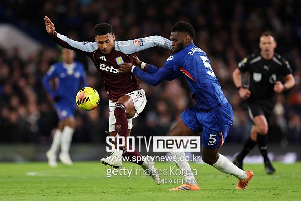 '승승승승승승승승승승승' 이 팀은 진짜 미쳤습니다...아스톤 빌라, 첼시에 2-1 역전승→무려 공식전 11연승 달성