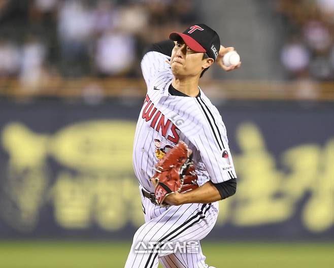 ‘왕조 건설’ 원하는 LG, 불펜 안정화 위해 이들이 잘해줘야 한다→정우영, 김강률 반등 필요 [SS포커스]